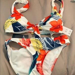 HOLLISTER BIKINI NWT